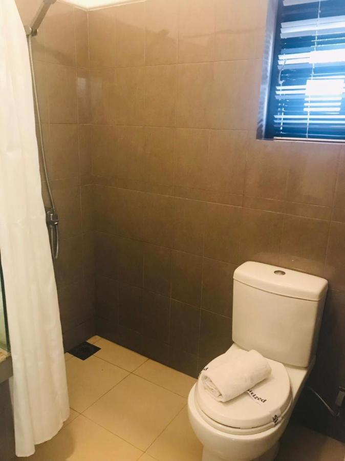 3R Resort Negombo Eksteriør bilde