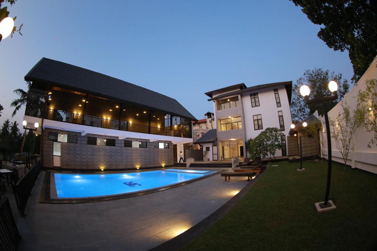3R Resort Negombo Eksteriør bilde