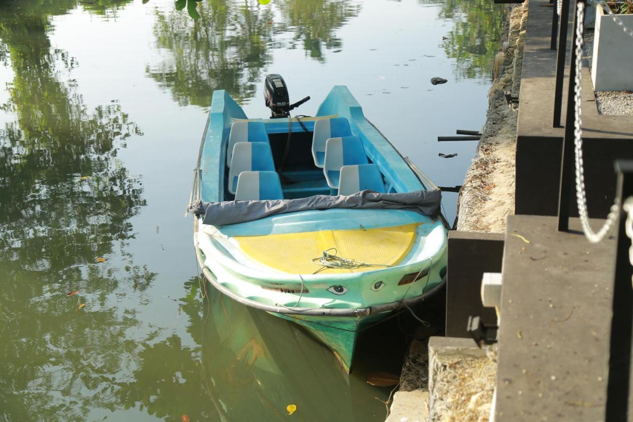 3R Resort Negombo Eksteriør bilde