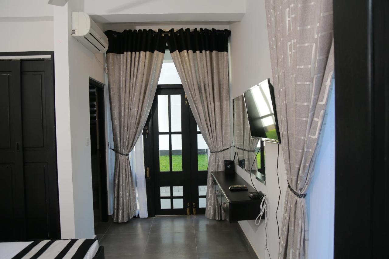 3R Resort Negombo Eksteriør bilde