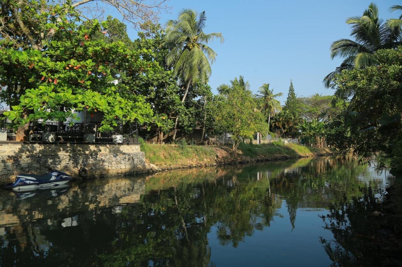 3R Resort Negombo Eksteriør bilde