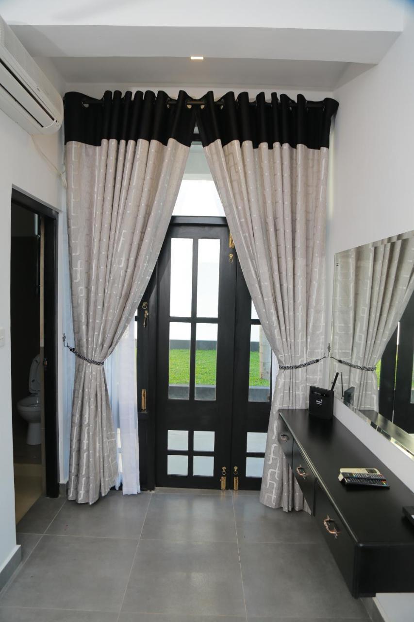 3R Resort Negombo Eksteriør bilde