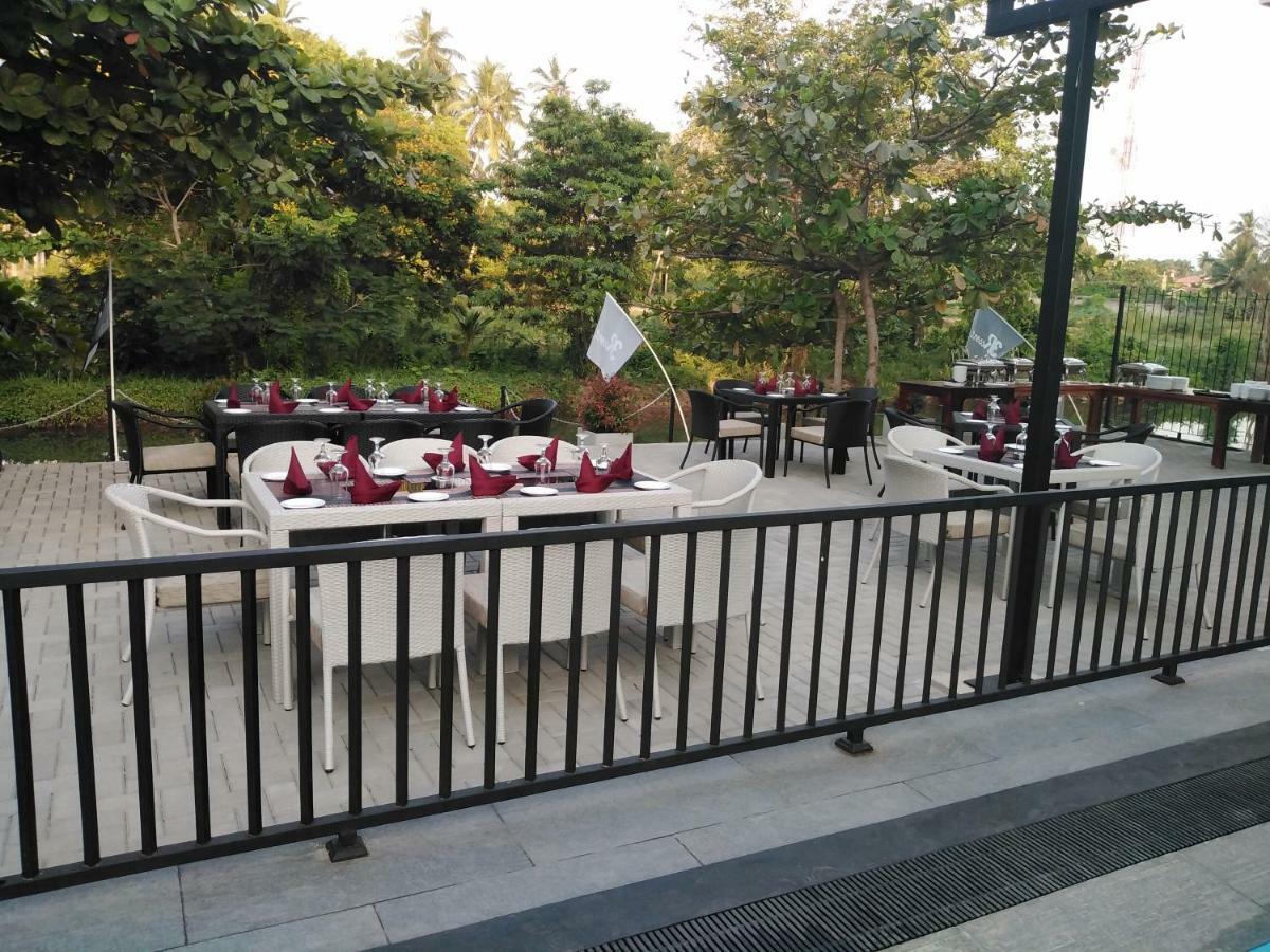 3R Resort Negombo Eksteriør bilde