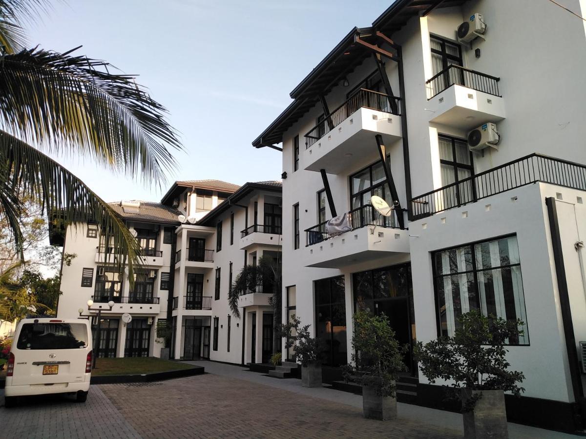 3R Resort Negombo Eksteriør bilde